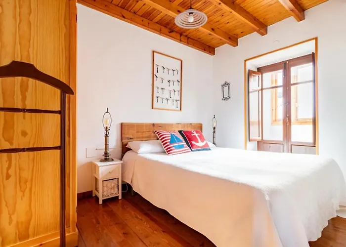 Casa Marinera Céntrica En * Comillas